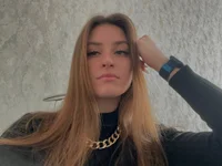 miainheat's webcam live show