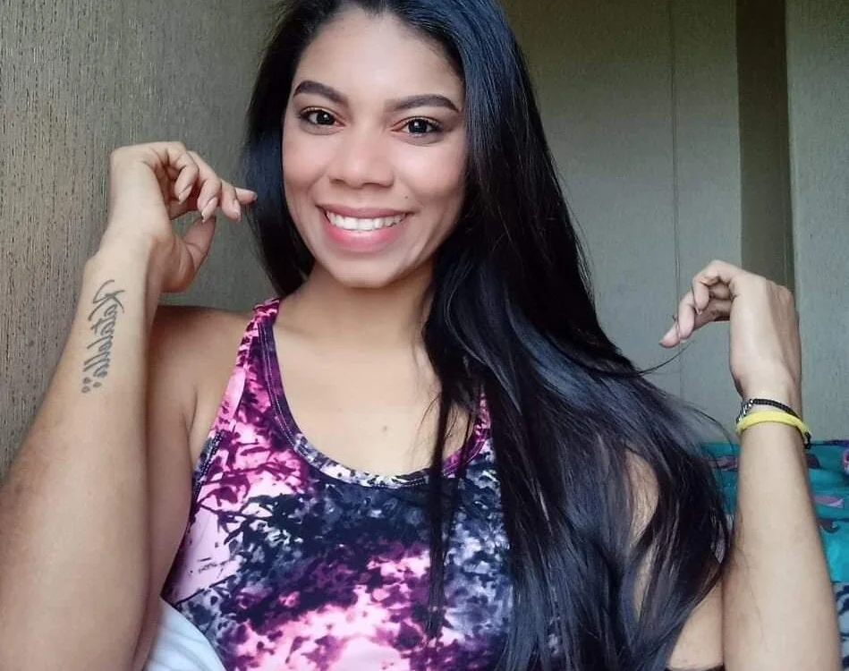 Offline chatovací místnost AZALEIA_AYALA