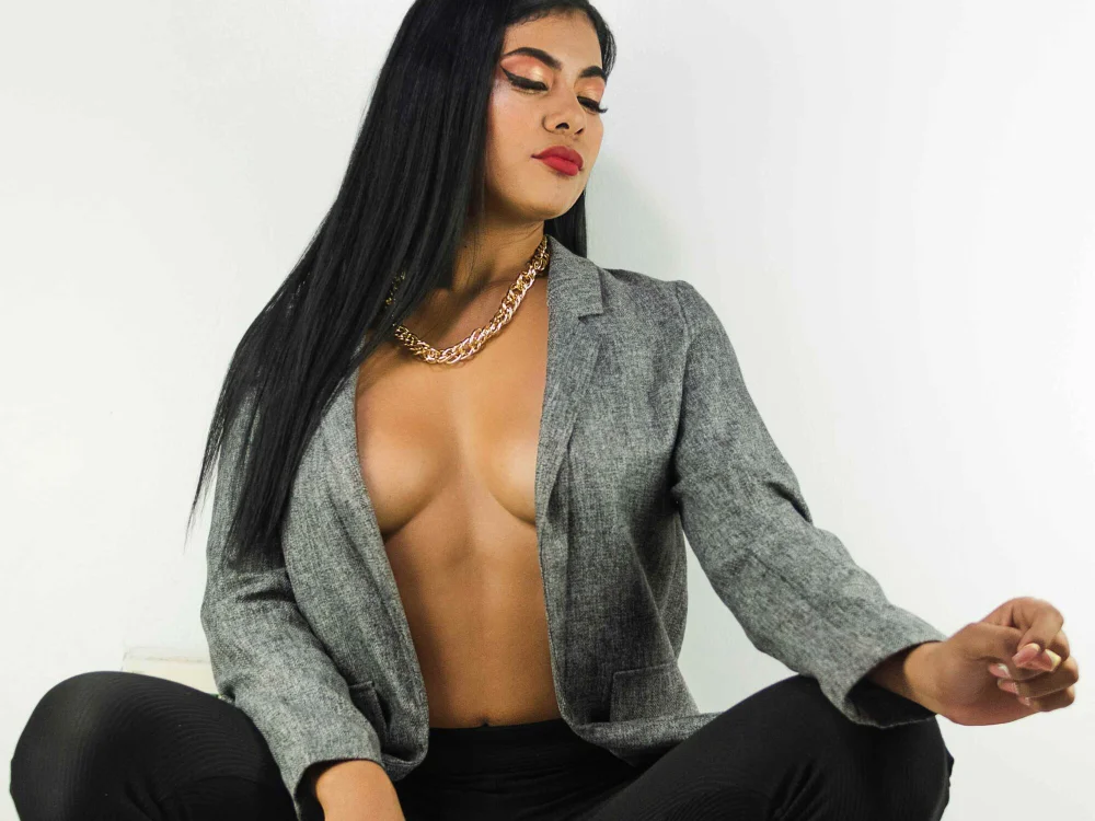 TaniaCooper offline chatrum