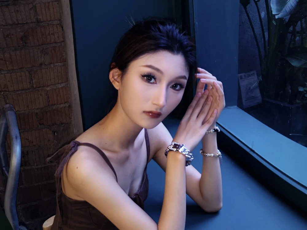 FDM-002's Offline Chat Room