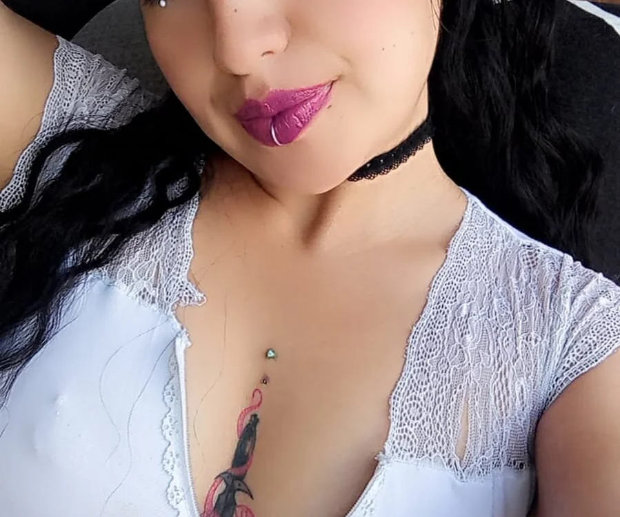 Candy_Brm's Offline XXX Chat