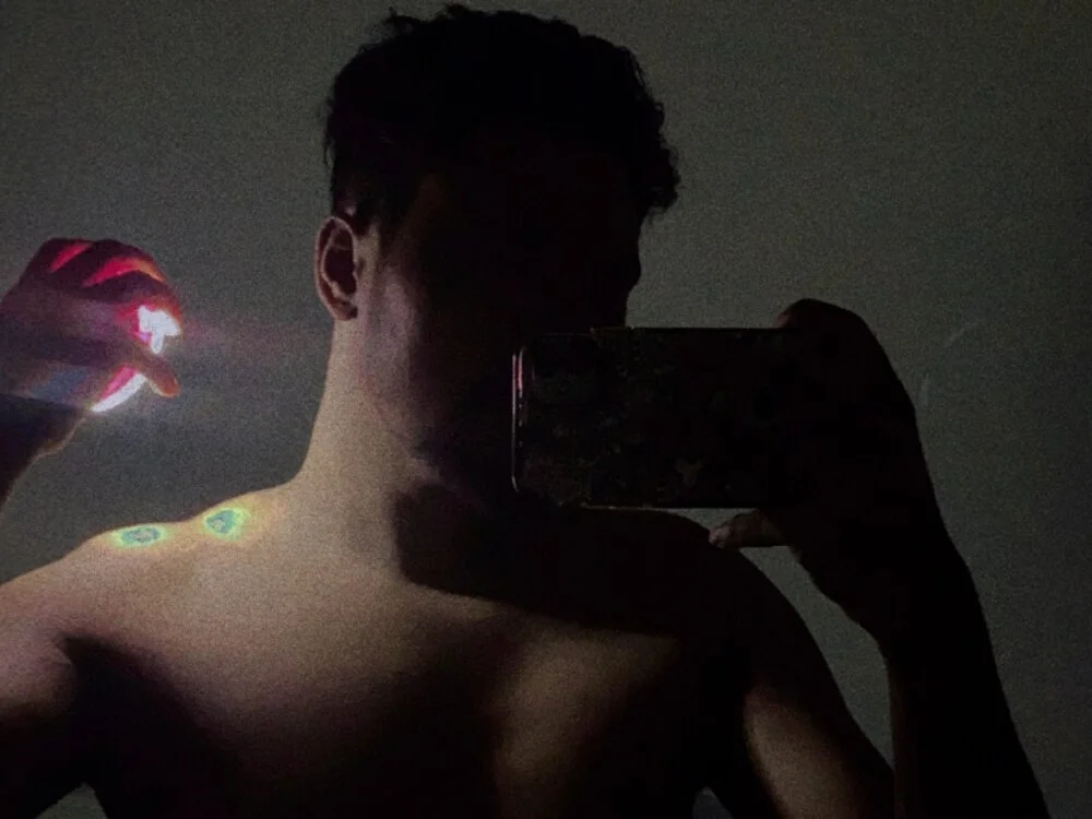 nooriexのオフラインXXXチャット