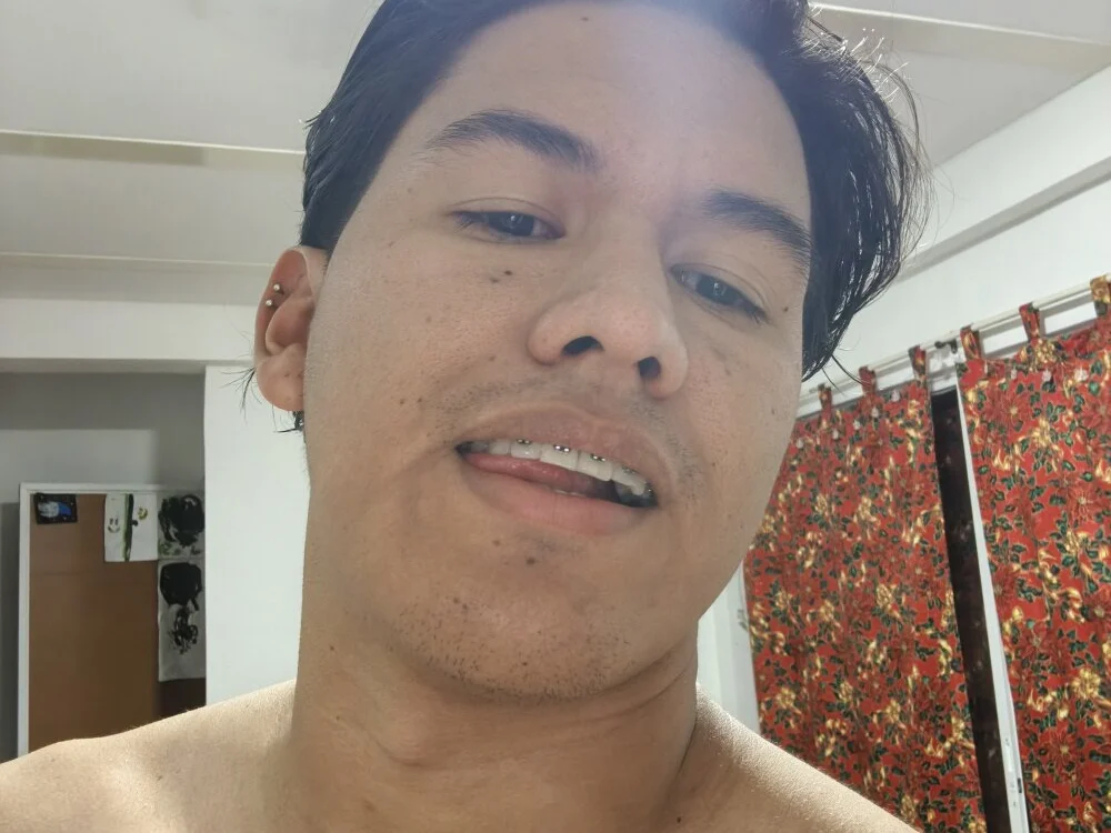 Andres28-2000 offline XXX-chat