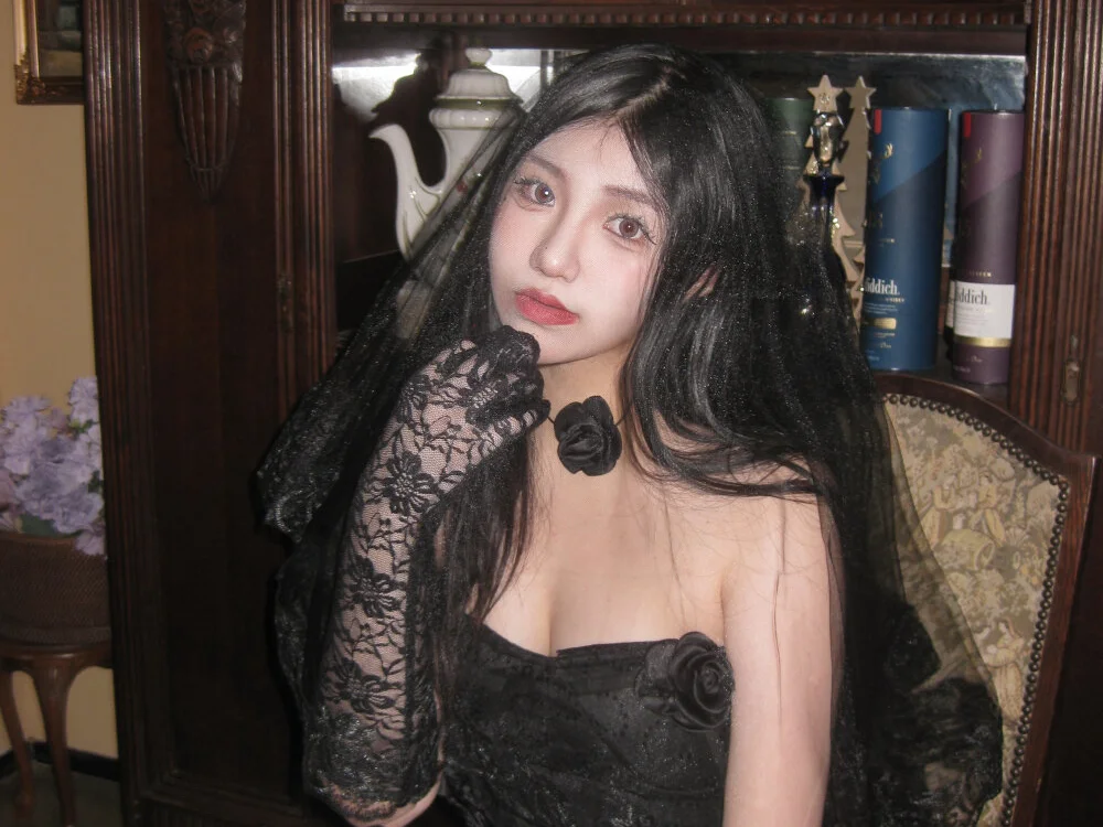 Xiaomeng-520's Offline XXX Chat