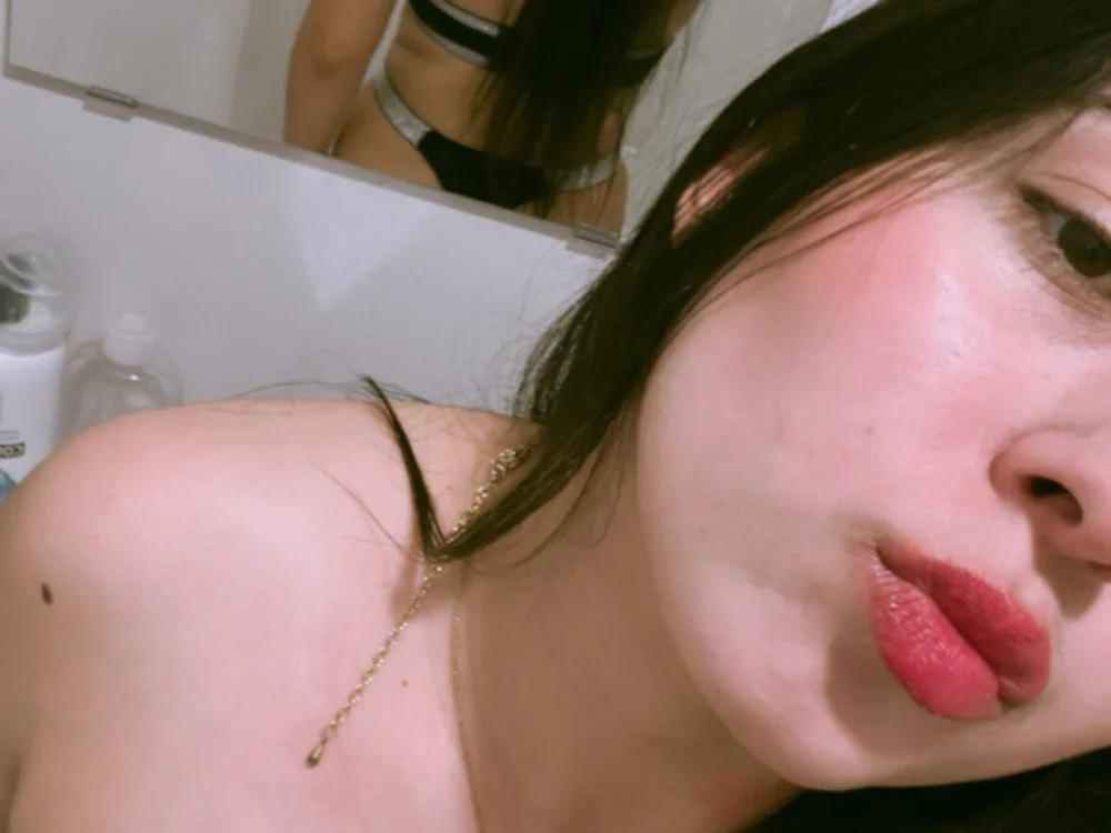 YuliCarol23 offline chatrum
