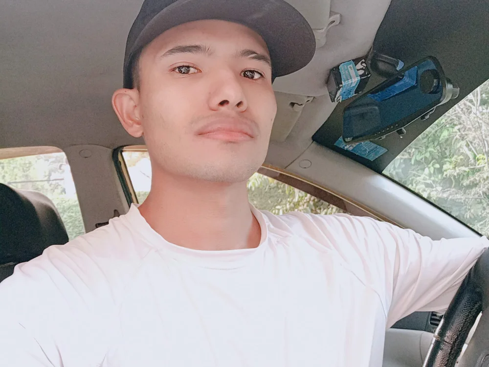 ห้องแชทออฟไลน์ของ ALAN_LATINO