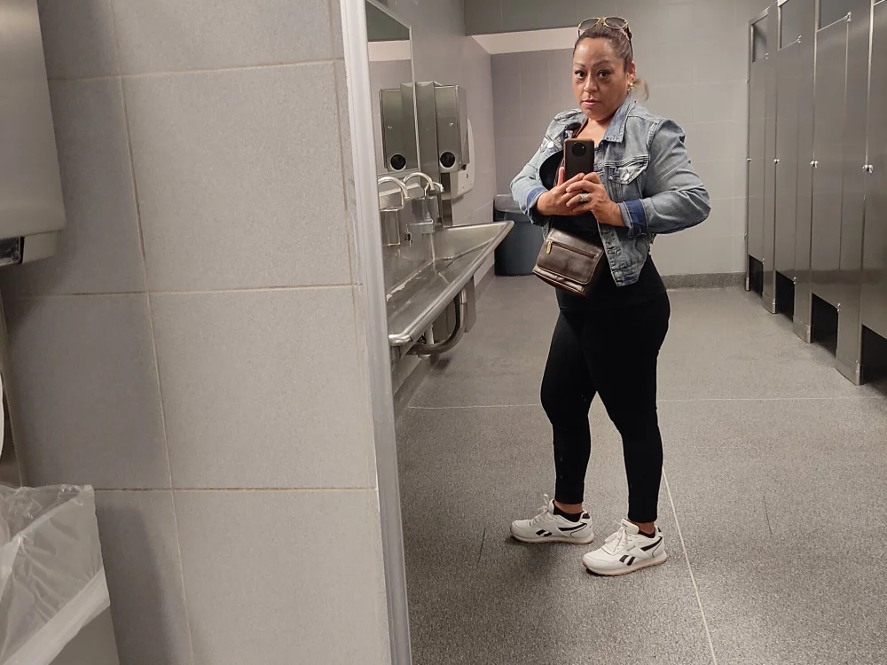 sweet_Bonny_hot offline chatrum