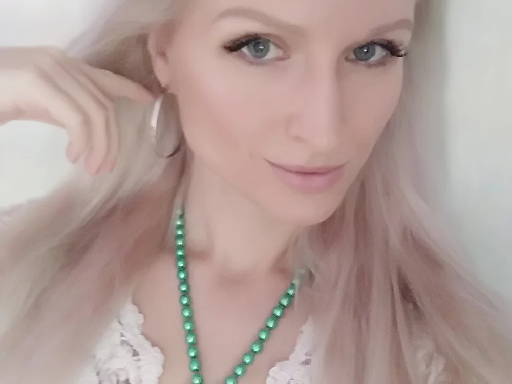 SandyTheQueen offline chatrum
