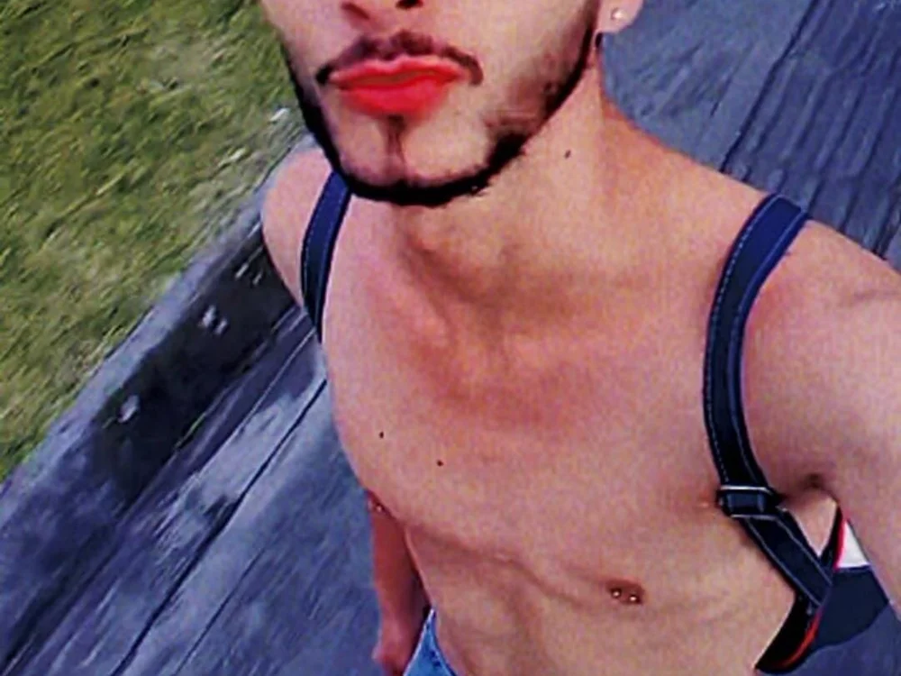 Tiago_Cortez offline chatrum