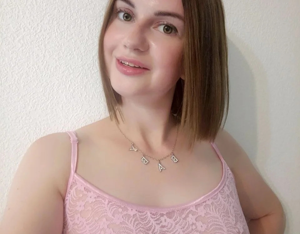 Sweety_Lucy's Offline Chat Room
