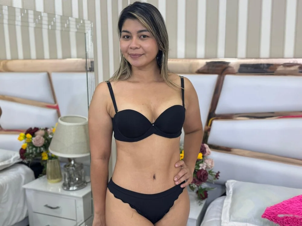 CarlyHamilton Offline XXX Chat