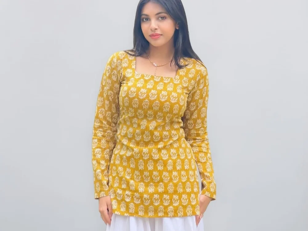 Cute_sexy_Laila