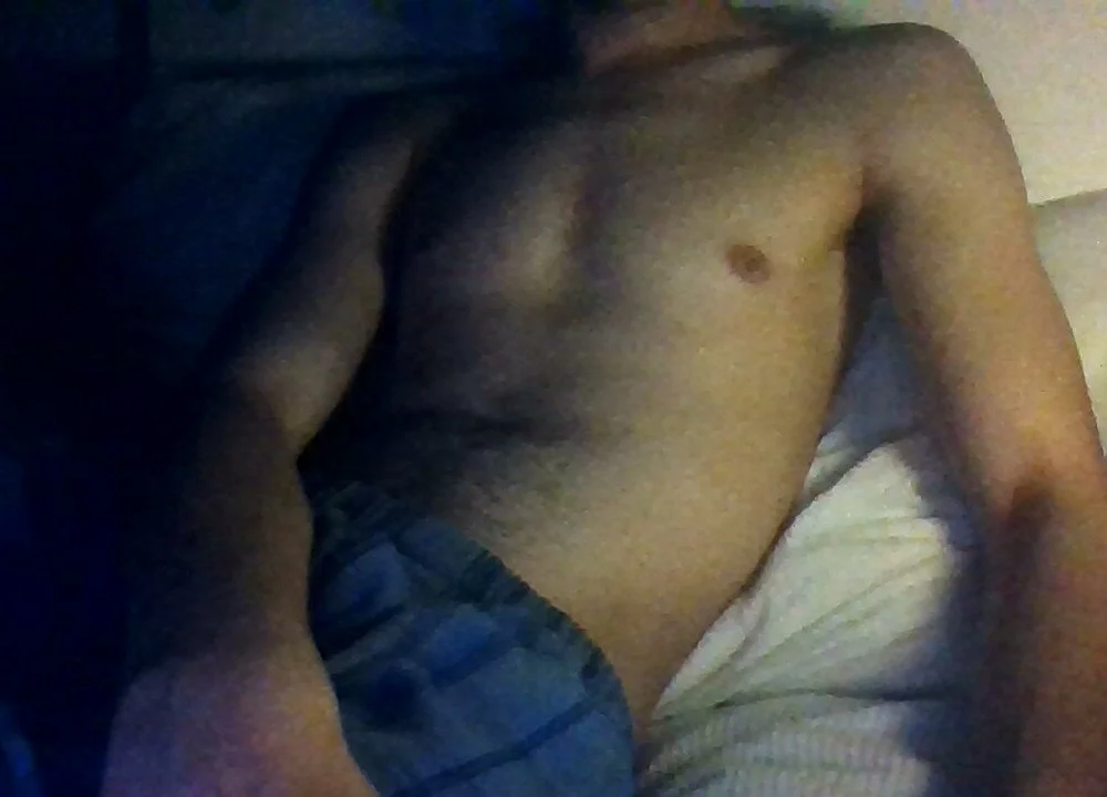 Eddie2420's Offline XXX Chat