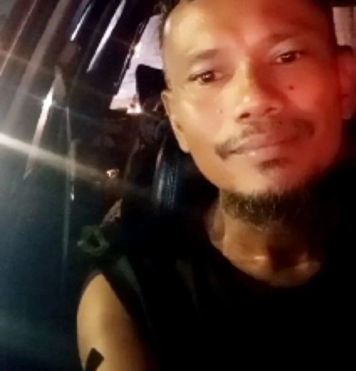 Rynee83's Offline XXX Chat