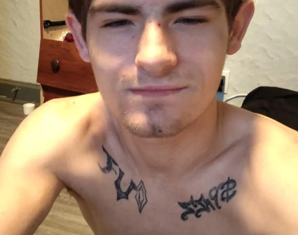 Offline chatovací místnost Spazzout2x