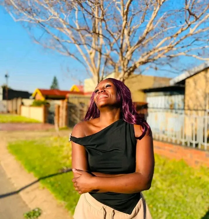 CynthiaRr cover photo