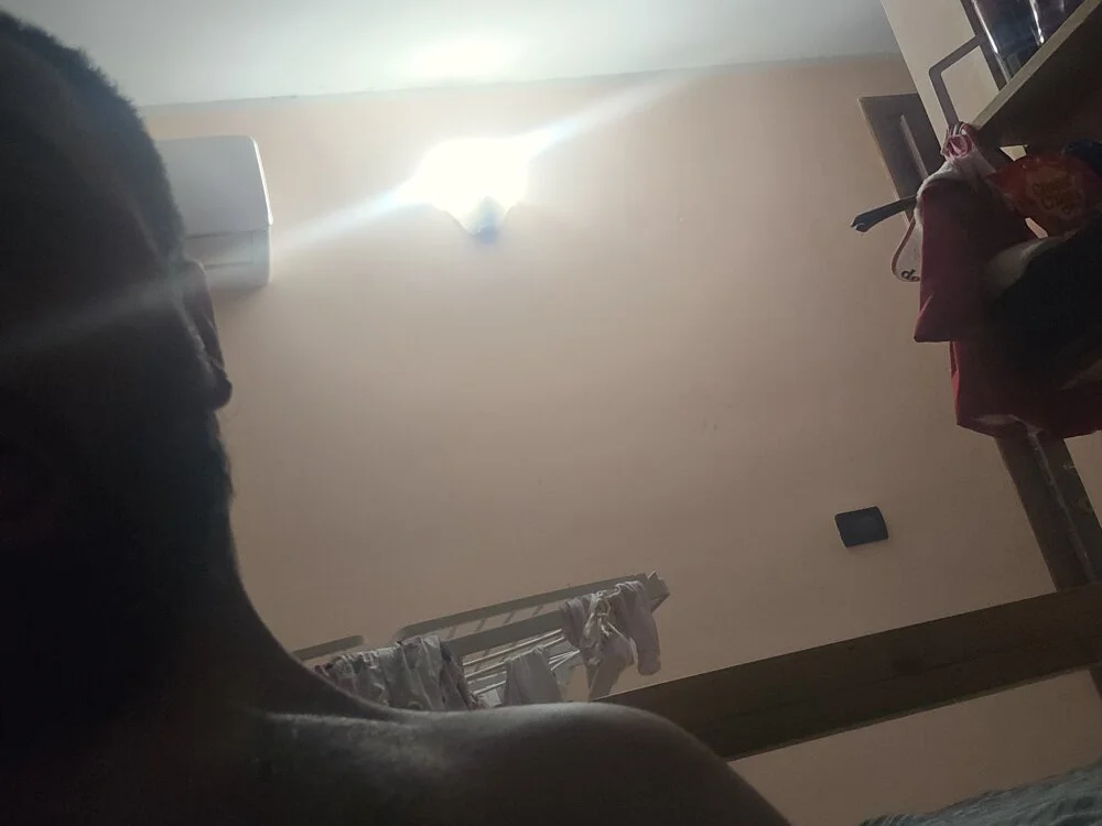 thecouple6996 Adlı Modelin Çevrimdışı XXX Sohbeti