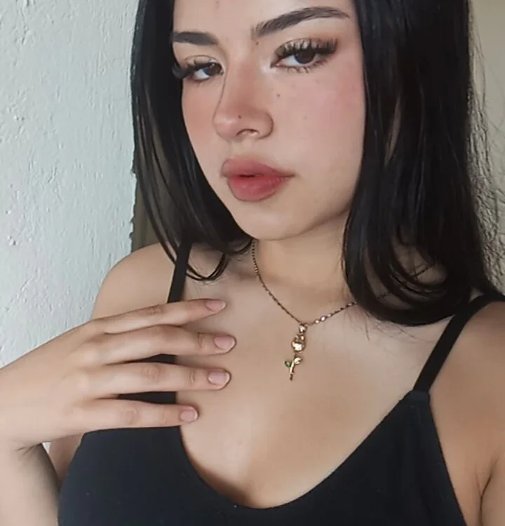 Tiny_Lau_v's Offline XXX Chat