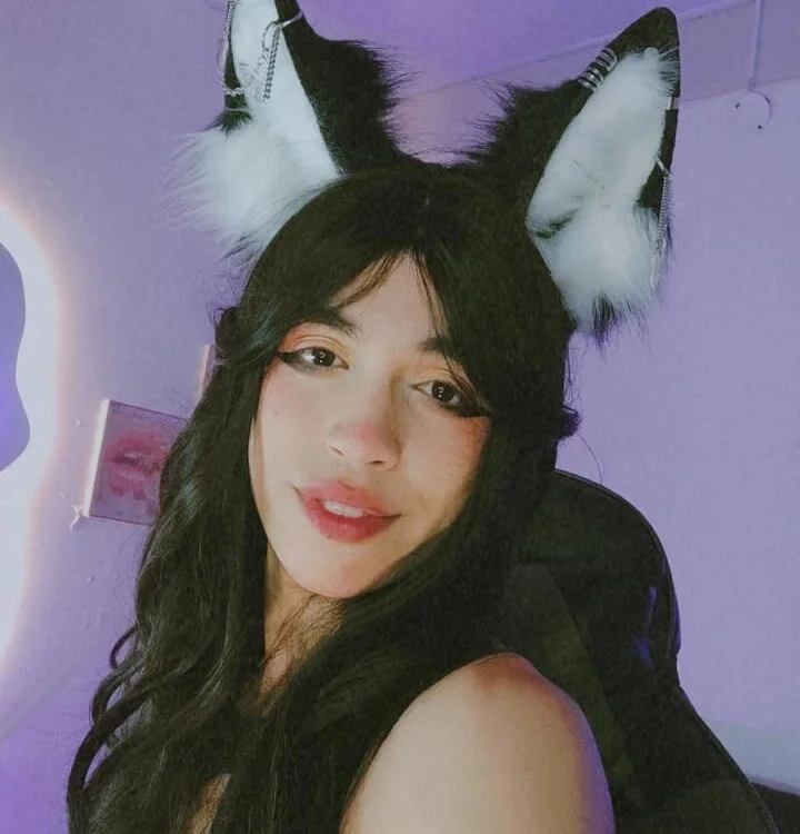 nikkita_dragon_'s Offline XXX Chat