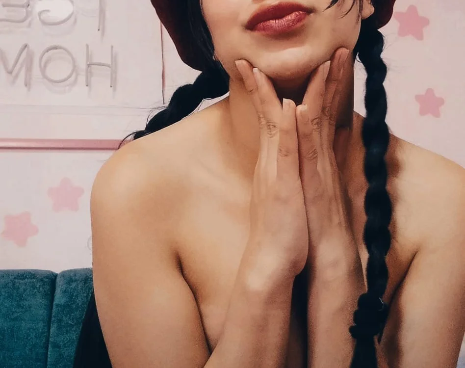 taliasoler_ch's Offline XXX Chat