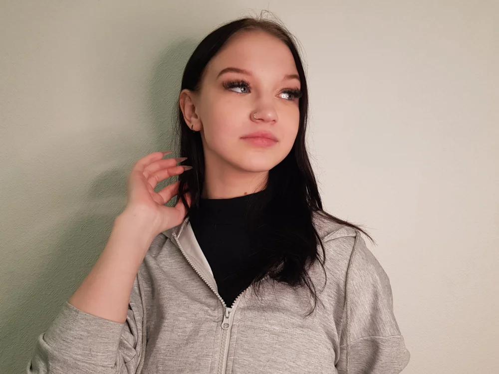 LinnFay's Offline Chat Room