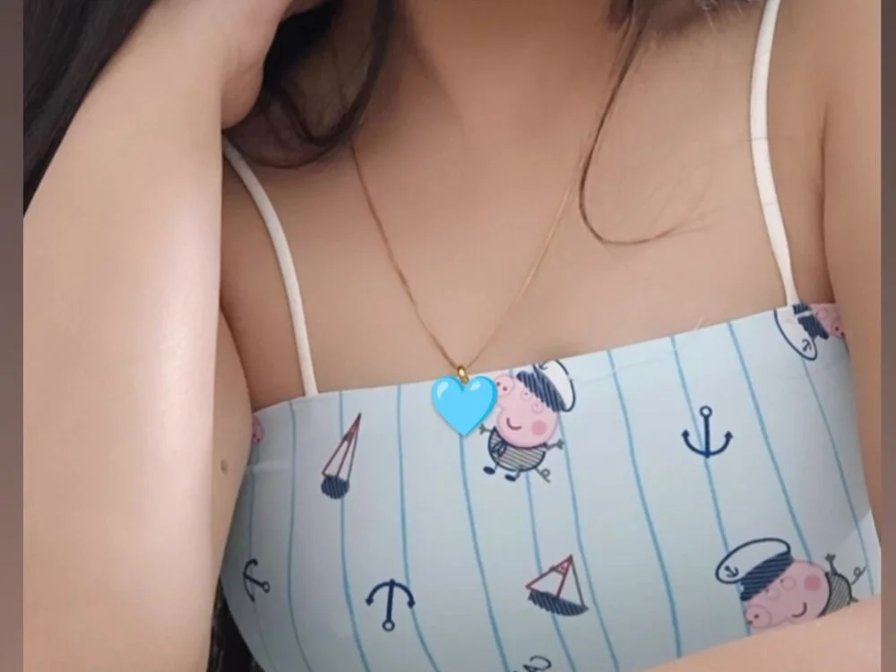 Chat XXX offline de Enchanting_honeybee