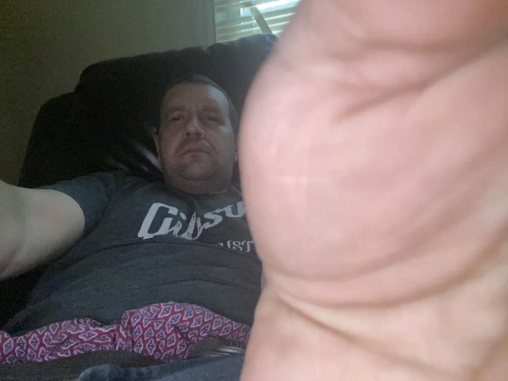 subbjboy69's Offline Chat Room