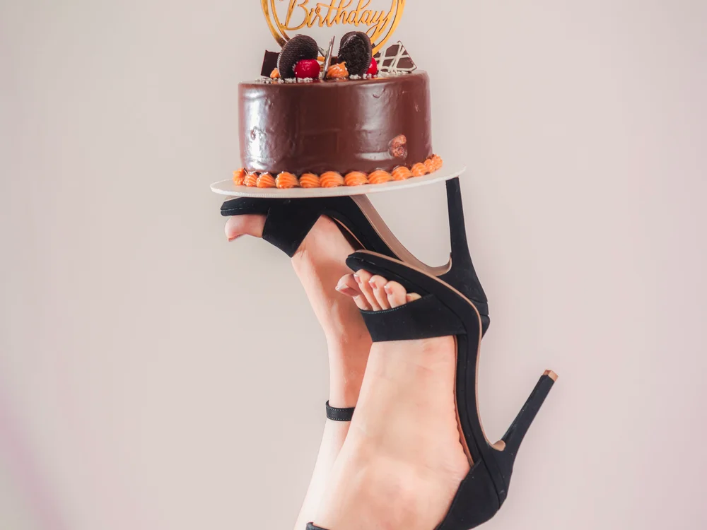 VioletPearson: офлайн-секс-чат