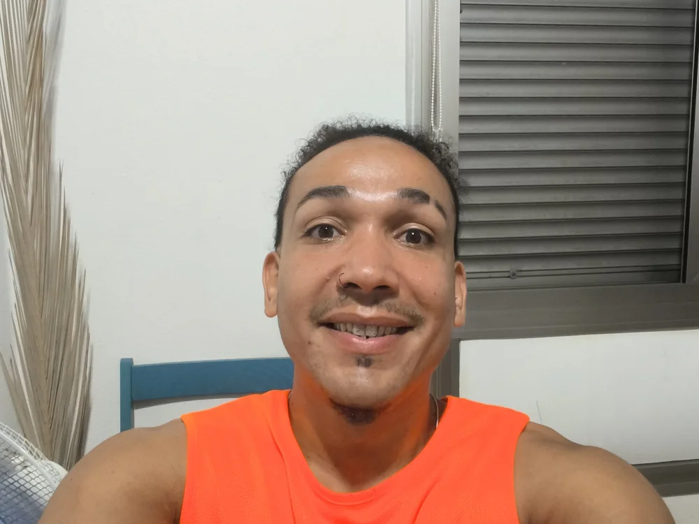 carmi8's Offline XXX Chat
