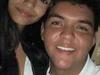 _bonnyandclyde's Live XXX Chat