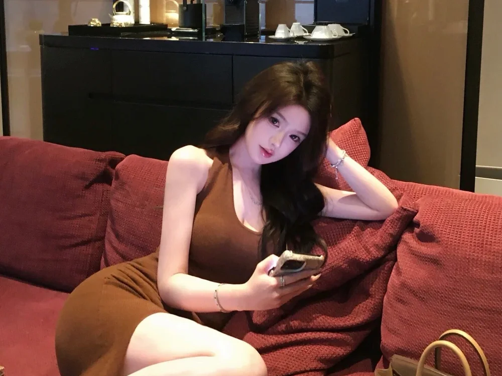 fomkjo-22's Offline XXX Chat
