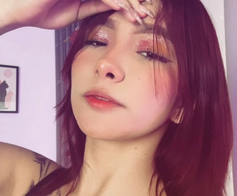 Офлайн-чат XXX Hanni_Dulce