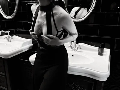 Waterdripping - Girl 
