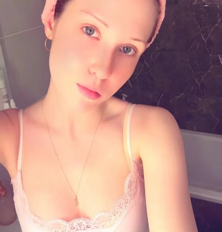 MargaretShyandSkinny's Offline XXX Chat