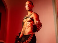 แชท XXX สดของ Romeocolin