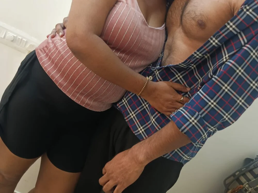 Ind_Erotism's Offline XXX Chat