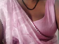 Mnisha6619's webcam live show