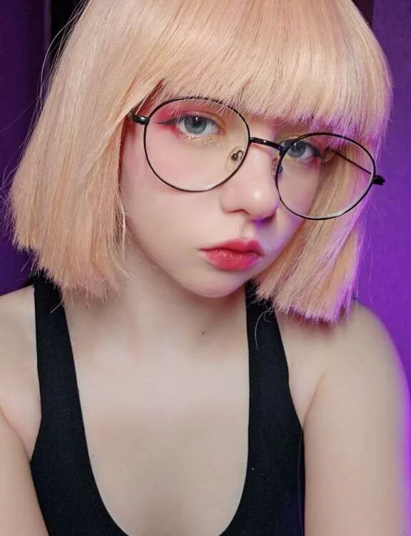 AlishaAtkins offline chatrum