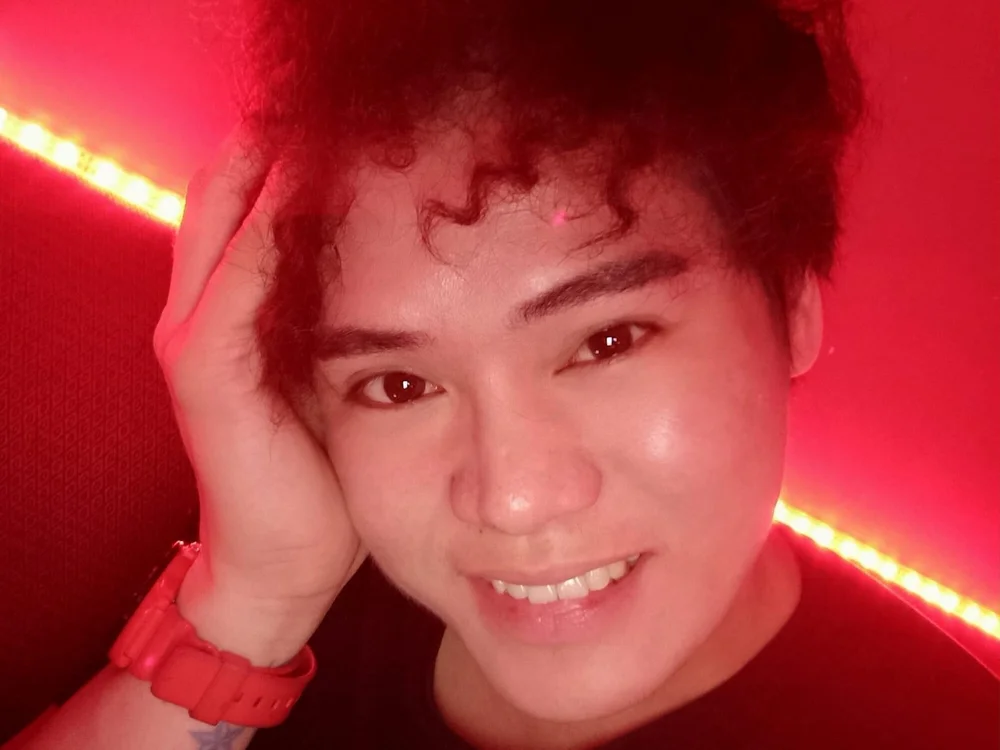 keraMetina's Offline Chat Room