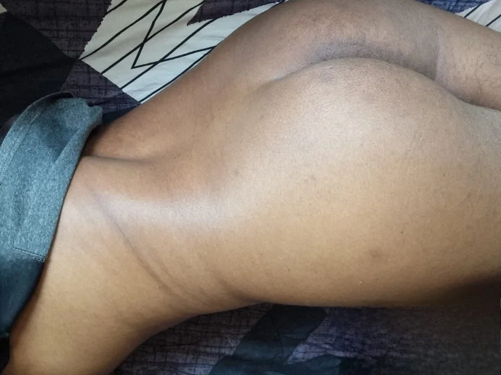 Offline chatovací místnost bottombabyxxxx