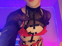 evelyn_kitty1 webcam thumbnail