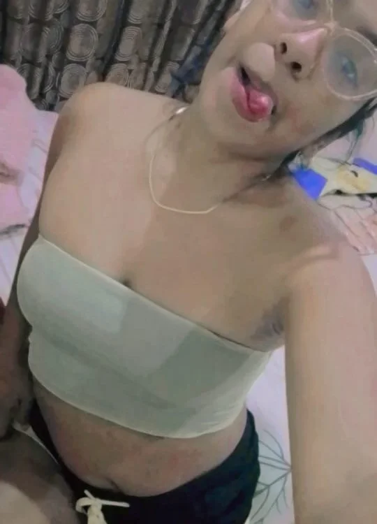 Bilik Sembang Luar Talian alyssa_fiery