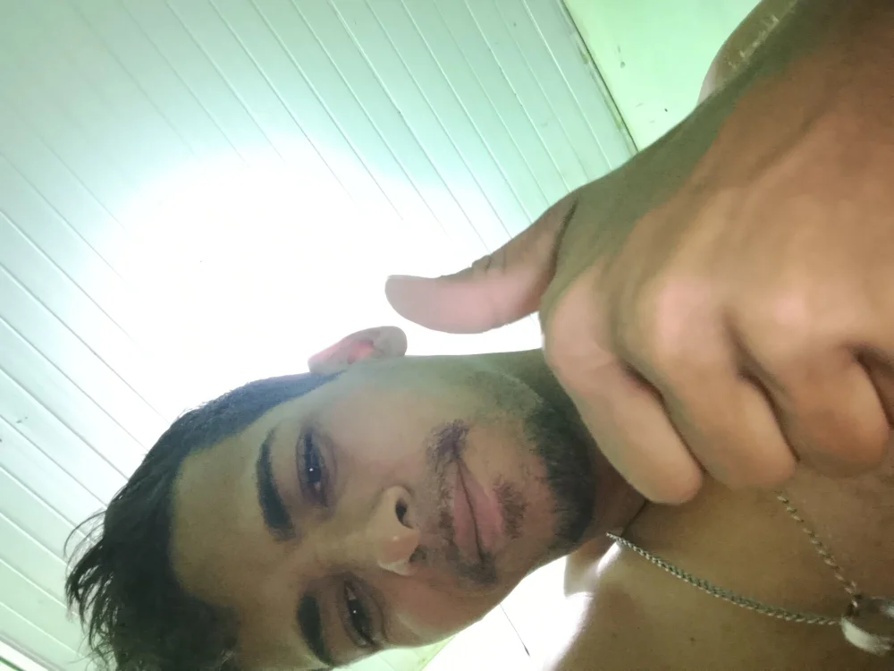 Edwar_d2507 Offline Chatrum