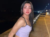 YourHotMenxie18 webcam thumbnail