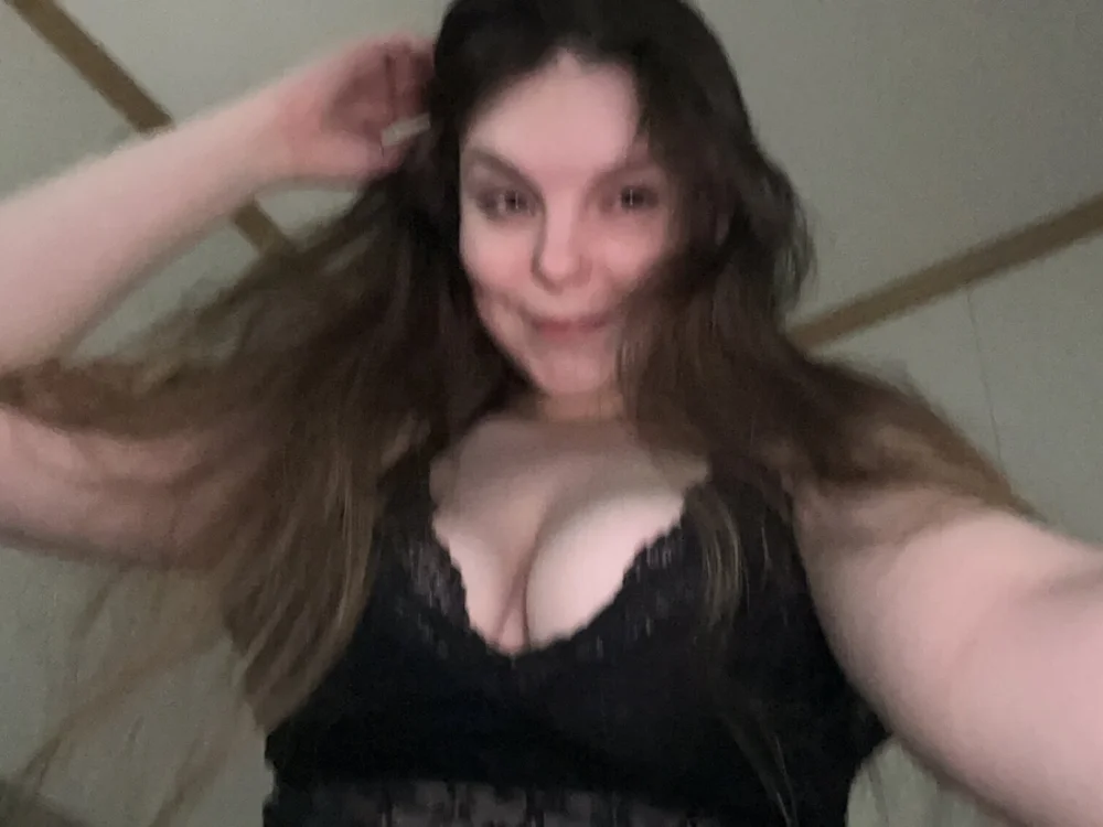 CollegeCalie's Offline XXX Chat