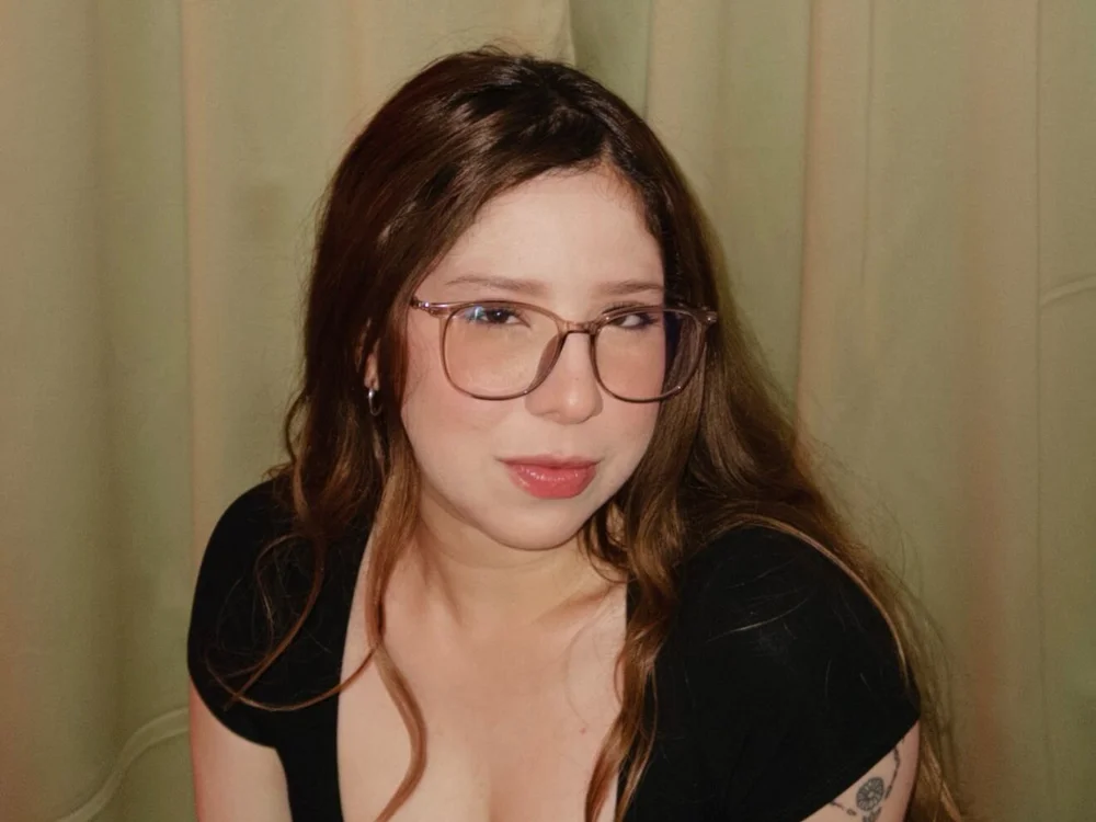 Brigitt_Evans Chat XXX offline