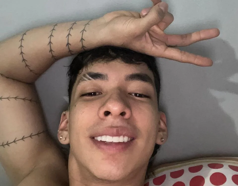 Chatroom XXX hors ligne de ISAAC_CRYSTON