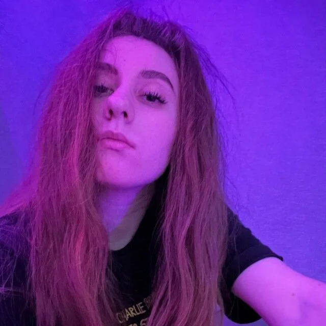MerciaFilbert's Offline Chat Room