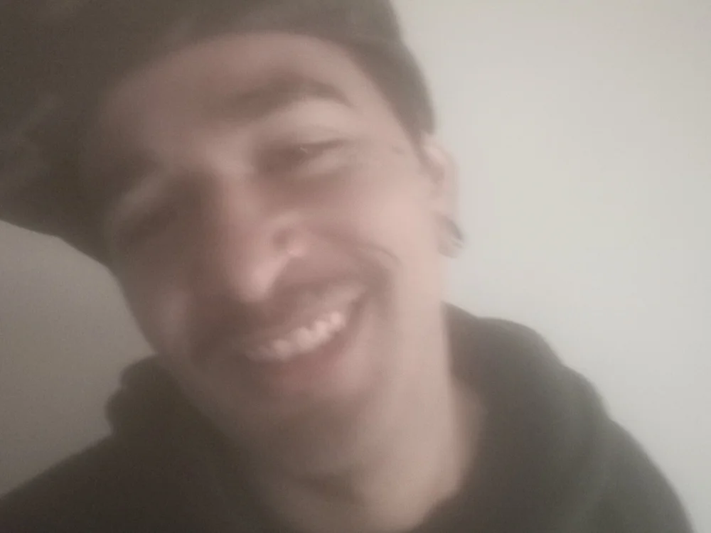 deathbiel's Offline Chat Room