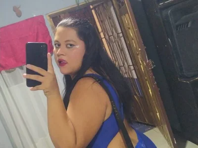 Lunabelle18 Female Cameltoe Live Cam Chat